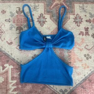 H&M Vibrant Blue Knit Top